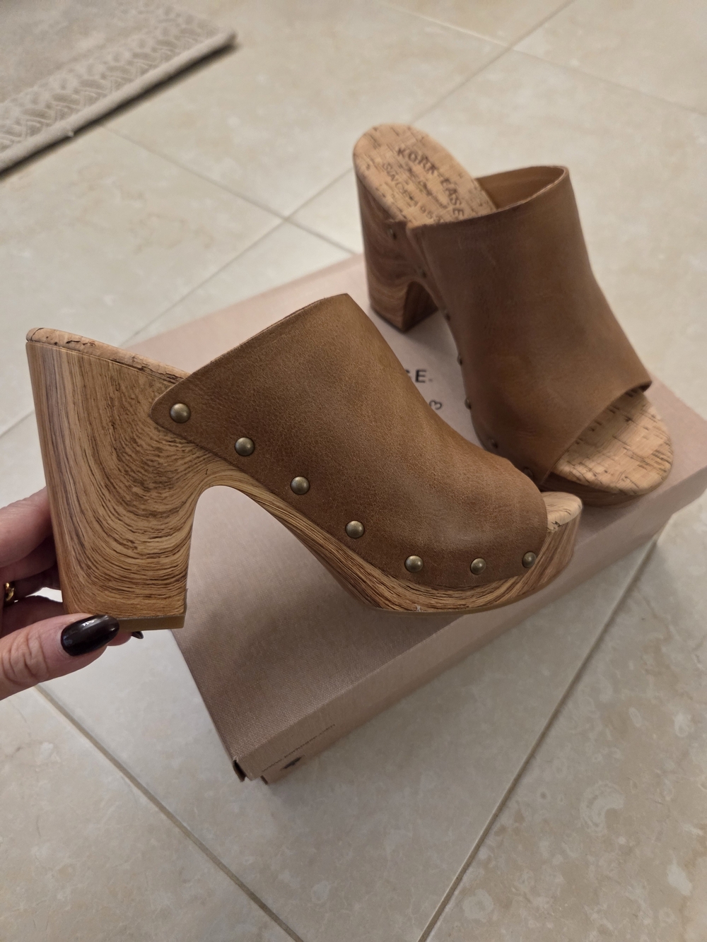 Kork-Ease Tan Leather Open-Toe Clog Heels with Wood-Effect Platform
